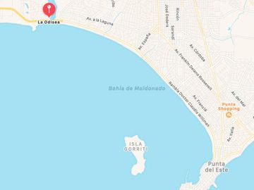 Apartamento 2 dormitorios con terraza en Punta del  Este, Playa Mansa parada 39