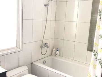 Disewakan Rumah Mewah di Ciniru Kebayoran Baru Kondisi Semi Furnished HSE-A0669