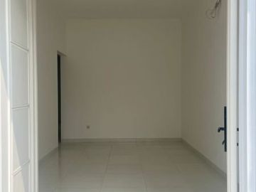 Brand New 2.5Lt, Siap Huni, Cluster di Cendana, Cinere