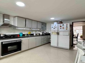 Venta Casa 4 Hab. Villa Del Prado