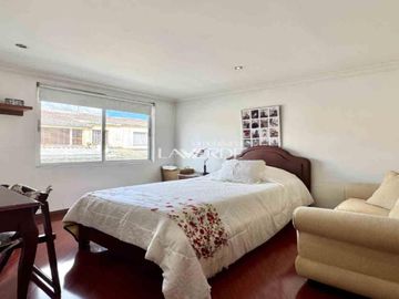 Venta Casa 4 Hab. Villa Del Prado
