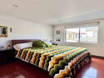Venta Casa 4 Hab. Villa Del Prado