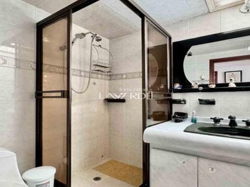 Venta Casa 4 Hab. Villa Del Prado