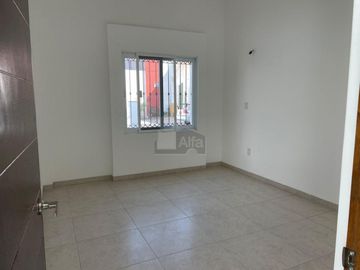 Casa en venta en Fracc. San Francisco, Irapuato, Gto.