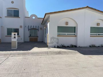 Casa en venta en Fracc. San Francisco, Irapuato, Gto.
