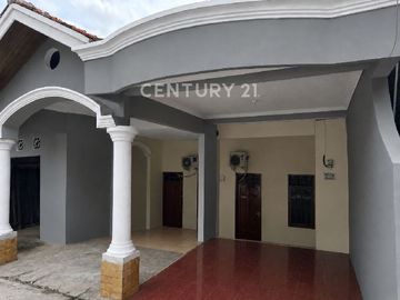 Rumah Bagus Pulo Gebang Jakarta Timur Dekat Grand Royal Pulo Gbg