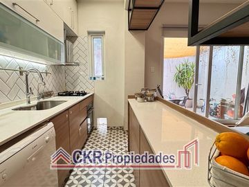 Moderno Depto!! Almirante Riveros,3D/1B/Cocina Amer./terraza