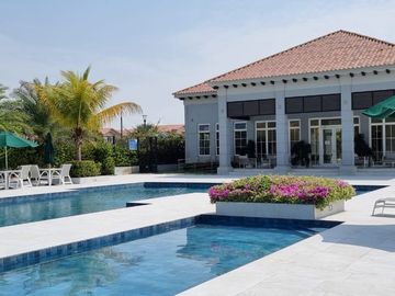Elegante casa a estrenar en Casalaguna/entrega inmediata/ cerca de Riocentro Dorado