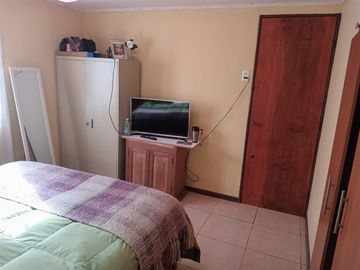 Casa en venta de 4 dorm. La.Florida a pasos del CESFAM