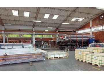 KM. 6.5 VIA A DAULE SE VENDE COMPLEJO COMERCIAL - INDUSTRIAL