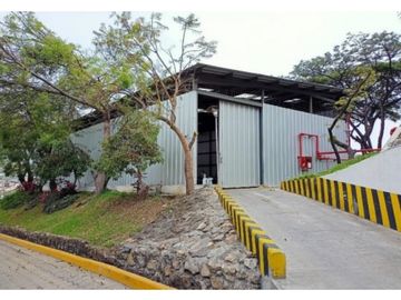 KM. 6.5 VIA A DAULE SE VENDE COMPLEJO COMERCIAL - INDUSTRIAL