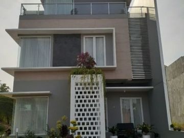Luxury Cluster at Pondok Labu Jaksel 2.8 M an Swimming Pool Concept (darus)