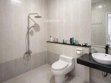 Hot Sale Rumah Siap Huni Dalam Cluster Di Kebayoran Bintaro
