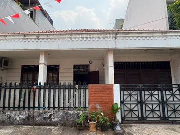 Di Jual Rumah Di Patal Senayan Siap Huni
