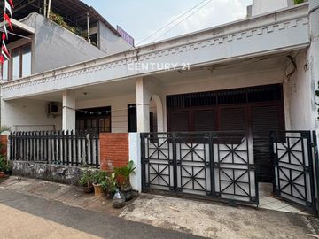 Di Jual Rumah Di Patal Senayan Siap Huni