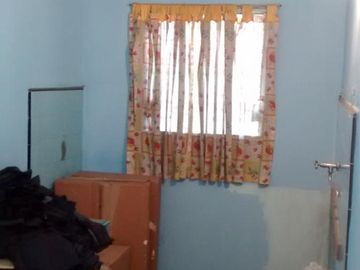 Departamento dos ambientes al frente