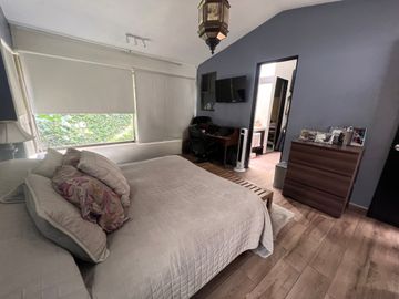 Casa en venta en condominio en La M. Contreras