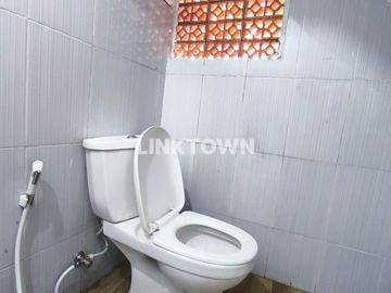 Dijual Rumah 2 Lantai di Mangesti Selangkah ke Pusat Kota Solo