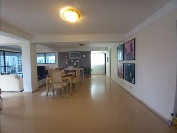 Venta apartamento amoblado en El Carmen