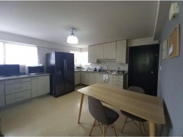 Venta apartamento amoblado en El Carmen