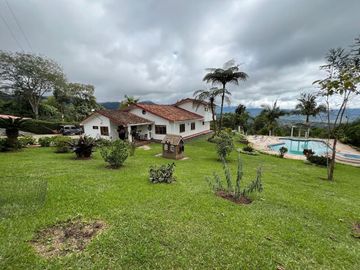 SE VENDE FINCA QUEREMAL DAGUA 3.700 MTS2. Cod V9614