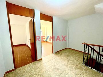 🏠 ¡OPORTUNIDAD ÚNICA EN CHICLAYO! 🌟

¿Estás buscando una casa linda y cómoda para tu familia? ¡No busques más! Tenemos la opción perfecta para ti: