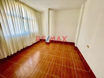 🏠 ¡OPORTUNIDAD ÚNICA EN CHICLAYO! 🌟

¿Estás buscando una casa linda y cómoda para tu familia? ¡No busques más! Tenemos la opción perfecta para ti: