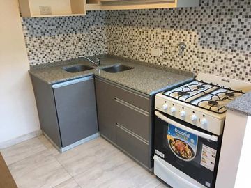 Departamento Tipo Casa en venta en Remedios de Escalada Este