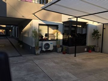 Departamento Tipo Casa en venta en Remedios de Escalada Este