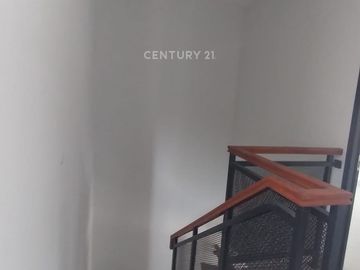 Dijual Cepat Rumah 2 Lantai Grand West Residence Bekasi Utara