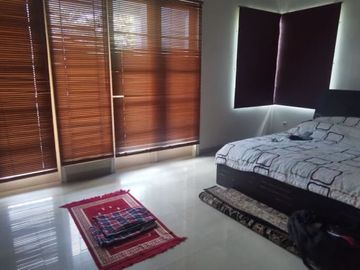 Disewakan Rumah Besar Telaga Golf Virginia BSD Tangerang - Furnish Lengkap Bersih Nyaman Siap Huni Harga Murah