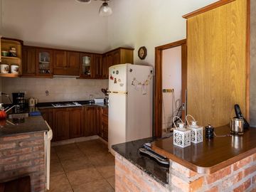 EN VENTA - CASA DE 3 DORMITORIOS - FUNES HILLS, CADAQUÉS