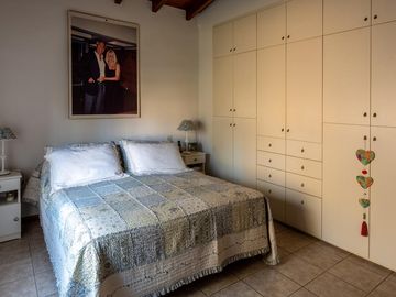 EN VENTA - CASA DE 3 DORMITORIOS - FUNES HILLS, CADAQUÉS