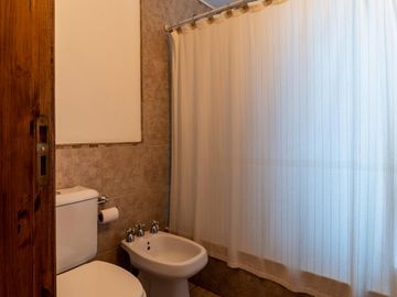 EN VENTA - CASA DE 3 DORMITORIOS - FUNES HILLS, CADAQUÉS