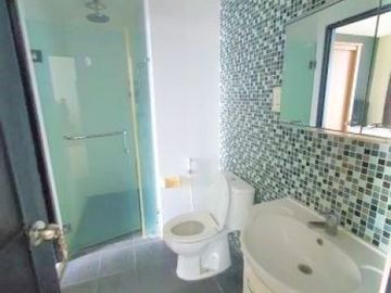 Disewakan Apartemen Essence Darmawangsa Tipe 2 Kamar Tidur Kondisi Fully Furnished APT-A3883