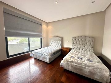 CASA VENTA NUEVA COL. DEL VALLE, 4 REC.