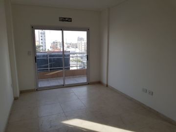 Departamento en venta en Remedios de Escalada Oeste