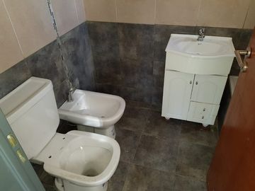 Departamento en venta en Remedios de Escalada Oeste