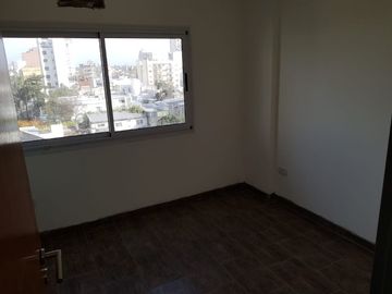 Departamento en venta en Remedios de Escalada Oeste