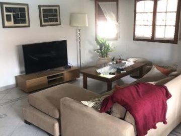 CASA EN VENTA 4 HAB. / JARDIN / QUINCHO - BARRIO HUILICHES