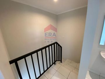 Rumah Cantik Menawan Dyana DB 76 Summarecon Bandung