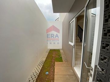 Rumah Cantik Menawan Dyana DB 76 Summarecon Bandung