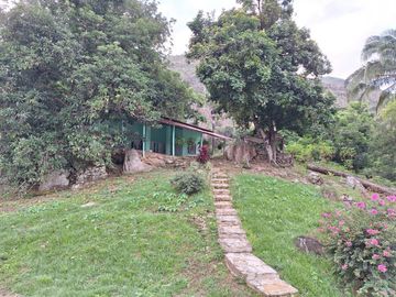 finca en venta en seleccionar barrio. Cod V1914