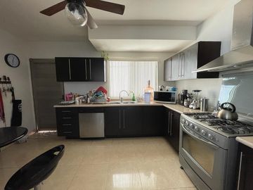 CASA EN RENTA de 4 RECAMARAS EN RIVIERA VERACRUZANA LOMAS RESIDENCIAL