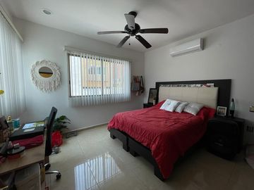 CASA EN RENTA de 4 RECAMARAS EN RIVIERA VERACRUZANA LOMAS RESIDENCIAL
