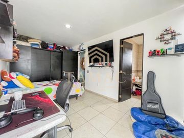 Casa en Lomas de Zompantle