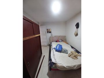 Comoda Casa + Apartamento en VENTA Barrio La VICTORIA