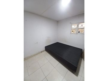 Comoda Casa + Apartamento en VENTA Barrio La VICTORIA