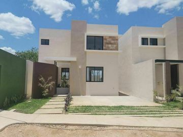 PREVENTA CASAS EN MERIDA EN PRIVADA CON AMENIDADES UBICADA  EN ZONA DE CONKAL