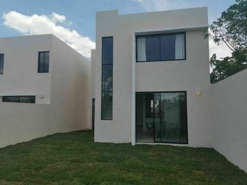 PREVENTA CASAS EN MERIDA EN PRIVADA CON AMENIDADES UBICADA  EN ZONA DE CONKAL